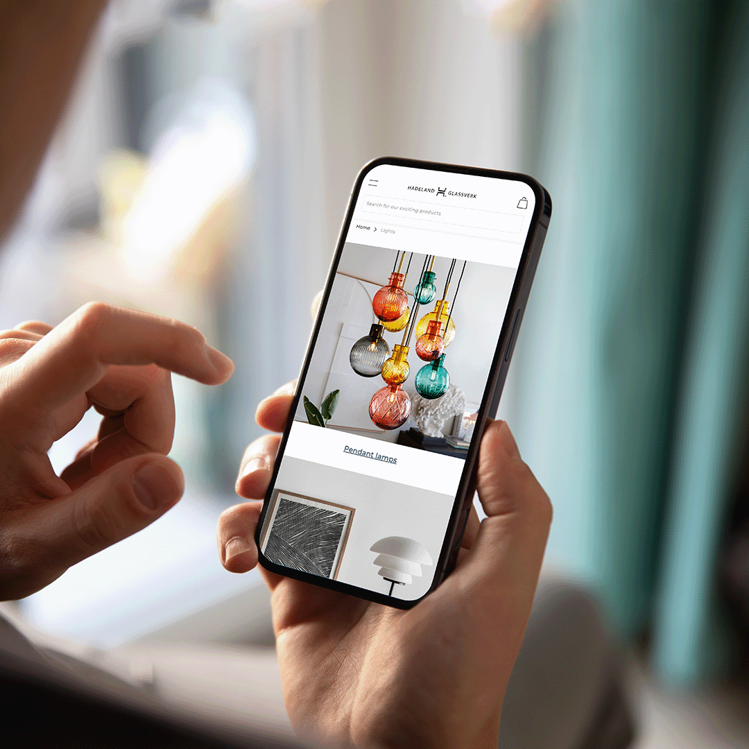 Porsgrund Site on the phone